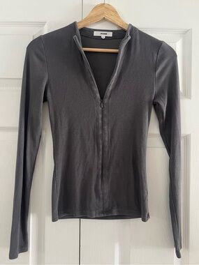 Joah Brown Charcoal Gray Zip-Front Long Sleeve Top